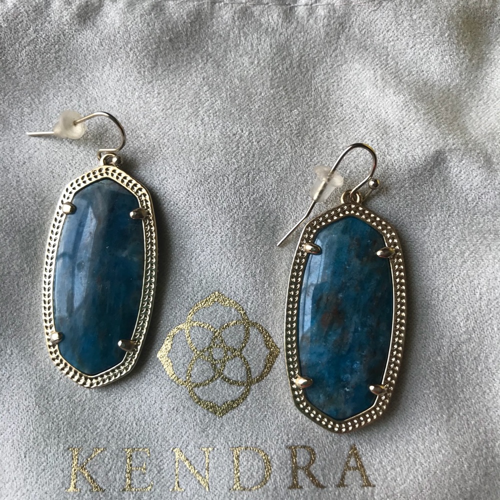 Kendra Scott druzy earrings.